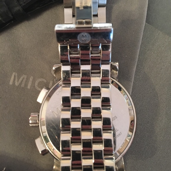 Michele Large Diamond Sport Sail-20 mm Strap size - Picture 5 of 7